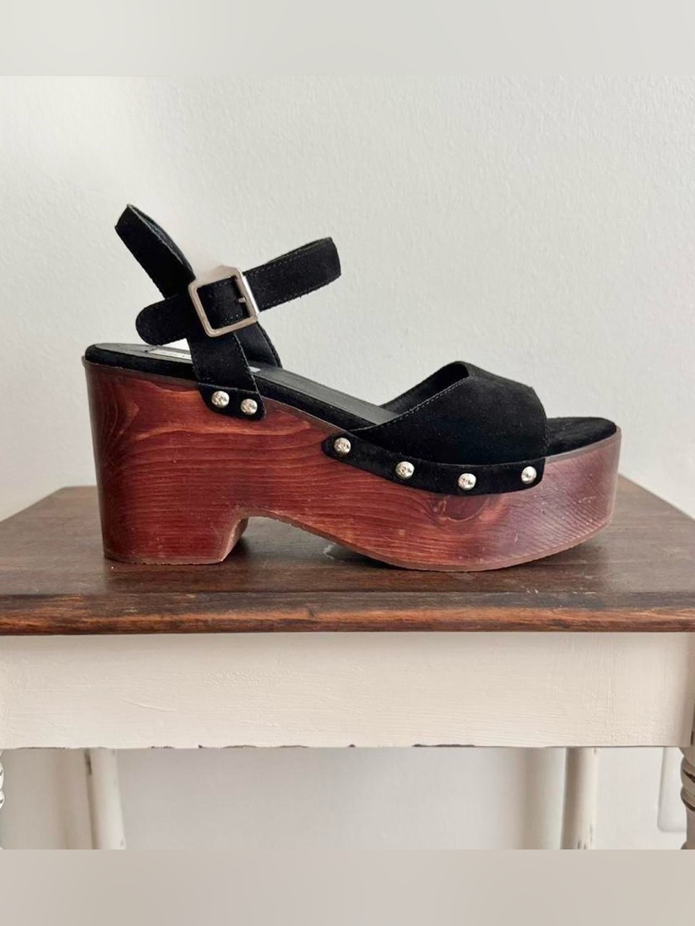 Steve Madden Black Suede Wooden Size 10 clog y2k 70s boho sandal stud platform